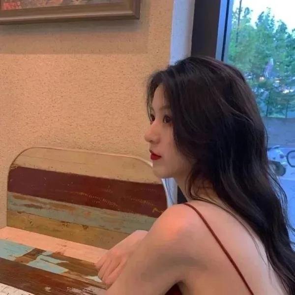 海蓝时见鲸